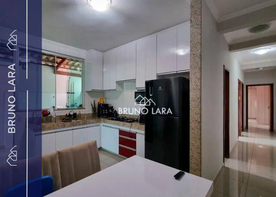 Foto 1 de Casa com 3 quartos para alugar, 214m2 em Igarape - MG
