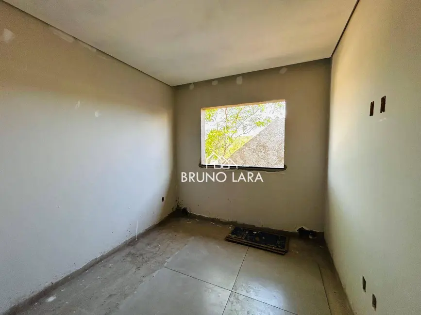 Casa com 2 quartos à venda, 180m2 em Sao Joaquim De Bicas - MG - imagem 7 Foto 7 de Casa com 2 quartos à venda, 180m2 em Sao Joaquim De Bicas - MG