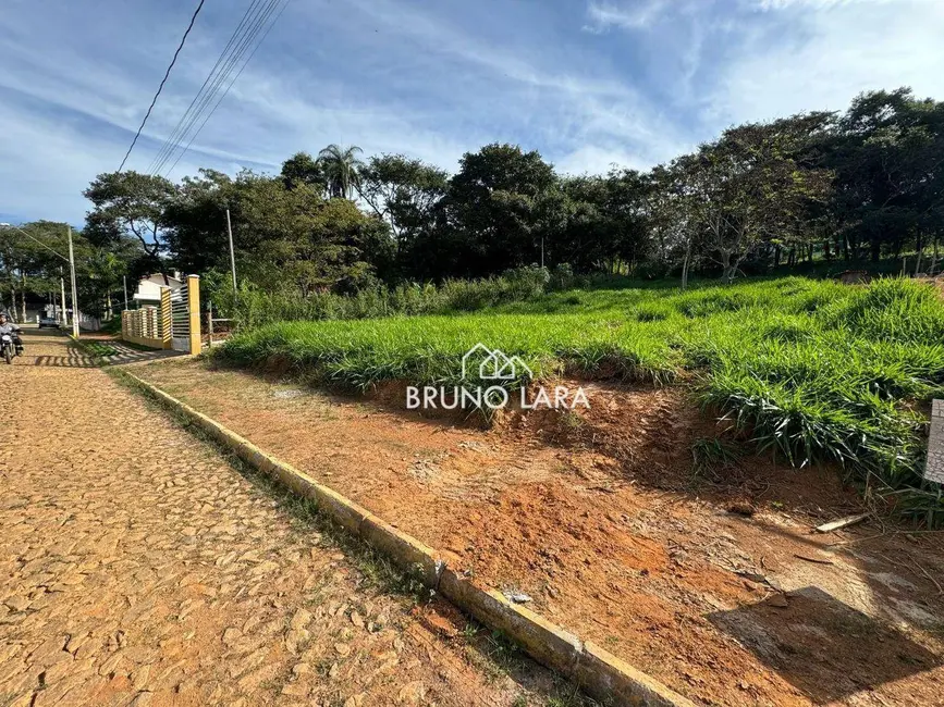 Terreno / Lote à venda, 1400m2 em Sao Joaquim De Bicas - MG - imagem 3 Foto 3 de Terreno / Lote à venda, 1400m2 em Sao Joaquim De Bicas - MG