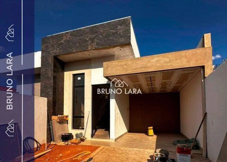 Foto 1 de Casa com 3 quartos à venda, 180m2 em Igarape - MG