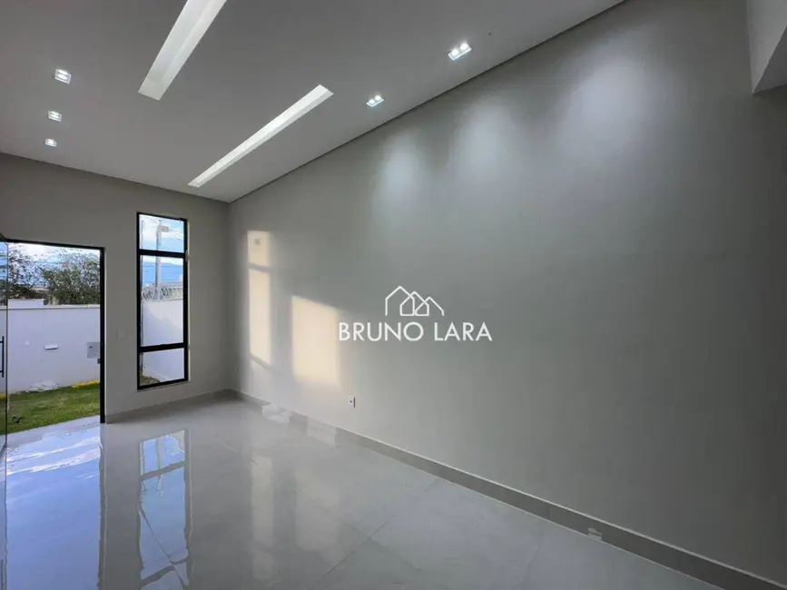 Foto 2 de Casa com 3 quartos à venda, 180m2 em Igarape - MG