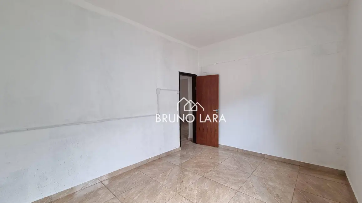 Casa com 5 quartos para alugar, 360m2 em Centro, Igarape - MG - imagem 7 Foto 7 de Casa com 5 quartos para alugar, 360m2 em Centro, Igarape - MG