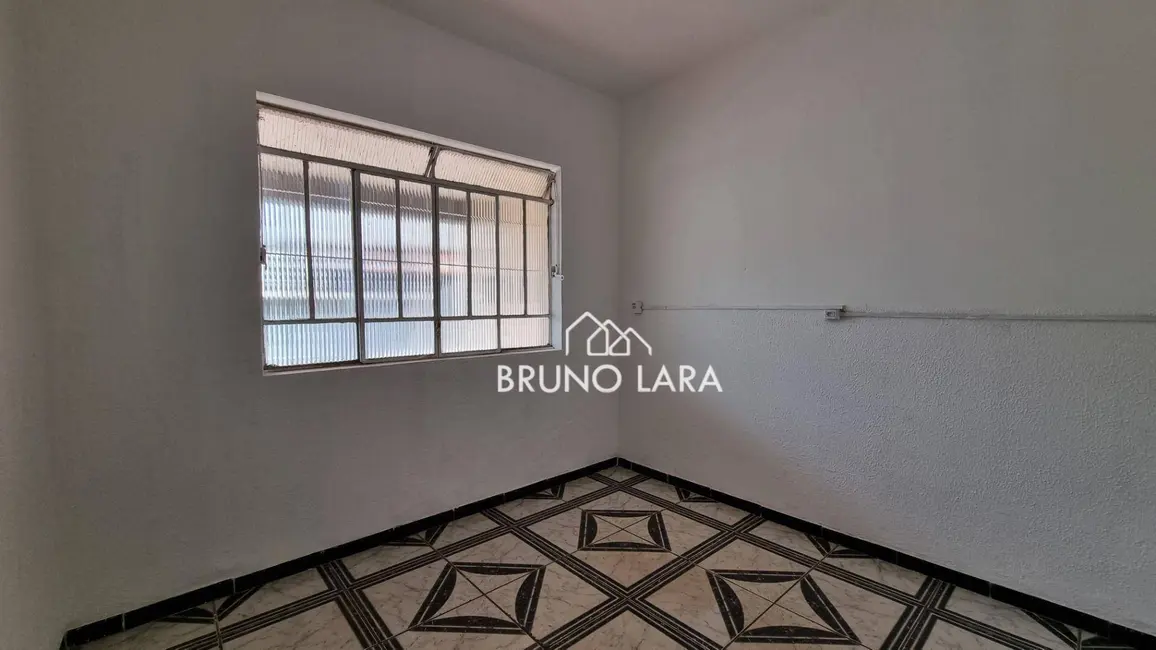 Casa com 5 quartos para alugar, 360m2 em Centro, Igarape - MG - imagem 5 Foto 5 de Casa com 5 quartos para alugar, 360m2 em Centro, Igarape - MG