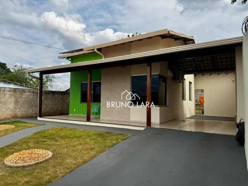 Foto 2 de Casa com 3 quartos à venda, 360m2 em Igarape - MG