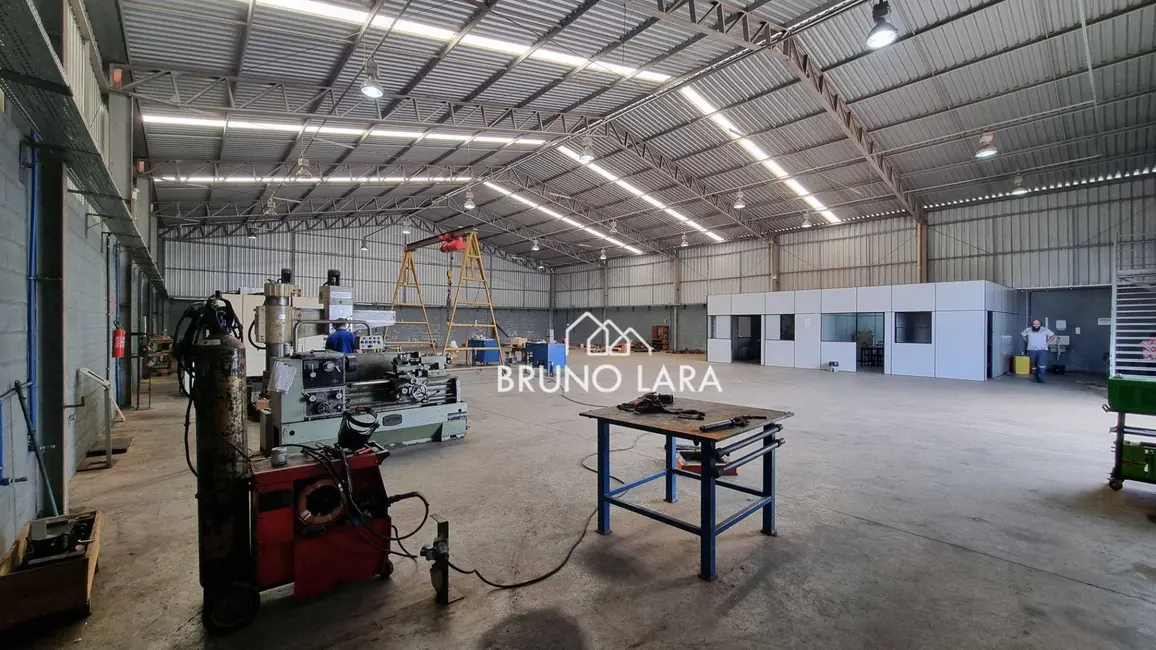Foto 3 de Armazém / Galpão para alugar, 900m2 em Igarape - MG