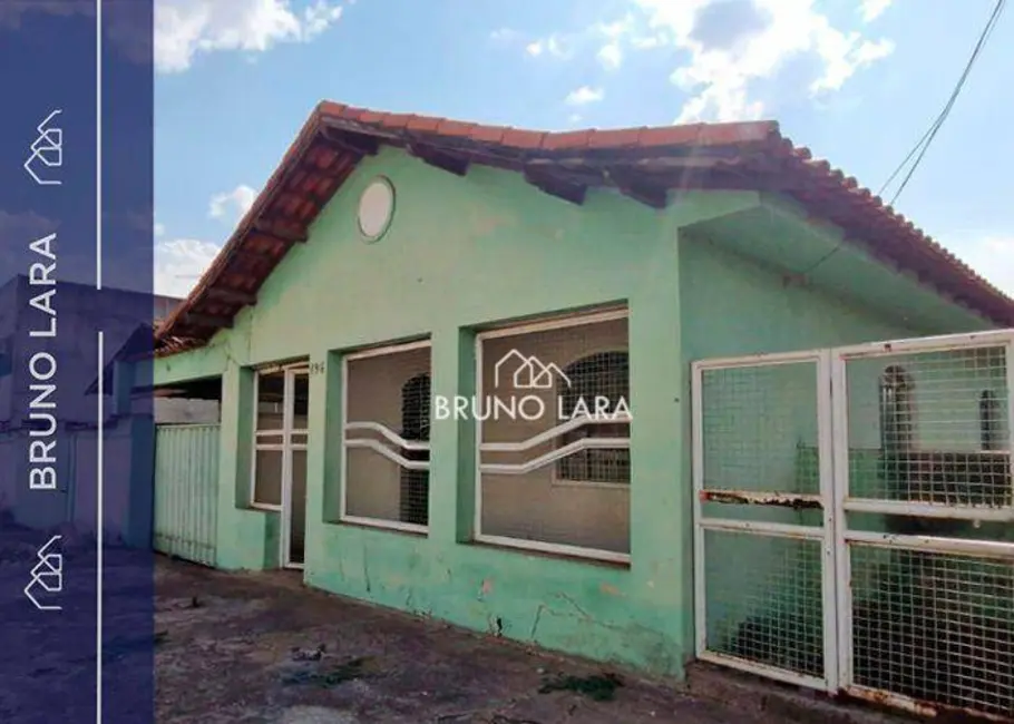 Foto 1 de Casa com 3 quartos à venda, 700m2 em Igarape - MG