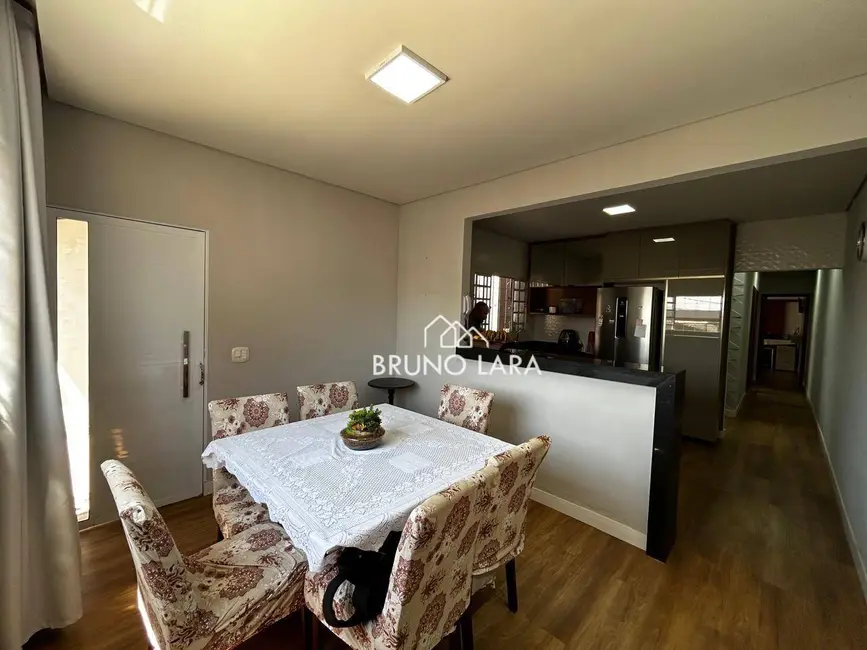 Foto 3 de Casa com 3 quartos à venda, 180m2 em Igarape - MG