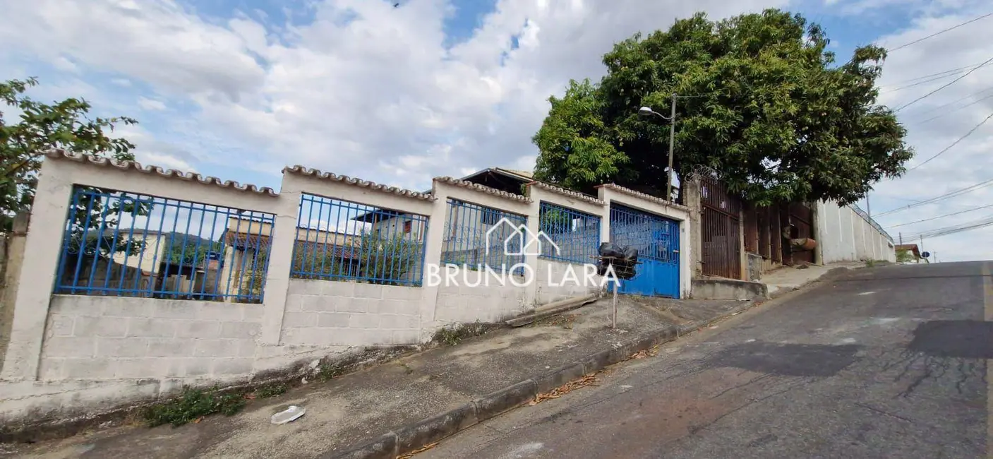 Casa com 2 quartos à venda, 360m2 em Jardim das Alterosas - 2ª Seção, Betim - MG - imagem 1 Foto 1 de Casa com 2 quartos à venda, 360m2 em Jardim das Alterosas - 2ª Seção, Betim - MG