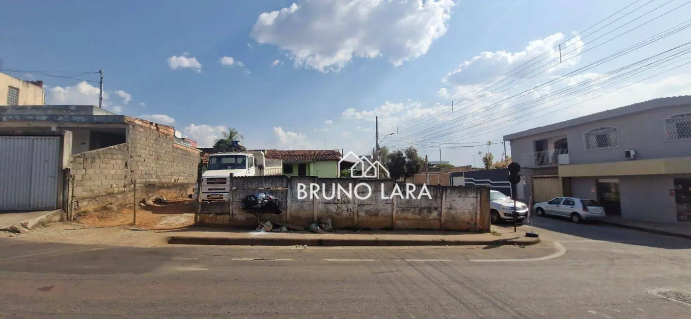 Foto 2 de Terreno / Lote à venda, 360m2 em Igarape - MG