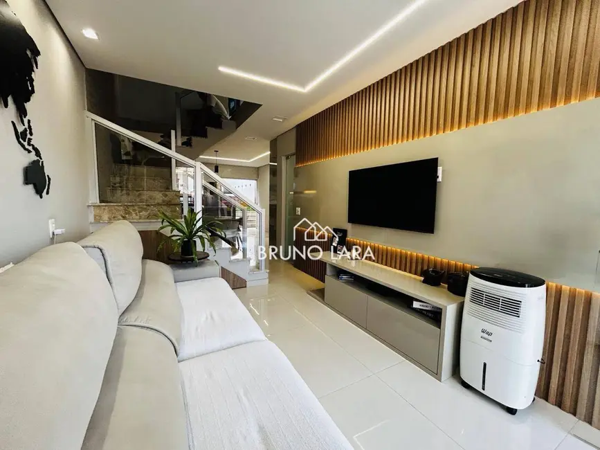 Foto 2 de Casa com 3 quartos à venda, 180m2 em Guarujá Mansões, Betim - MG