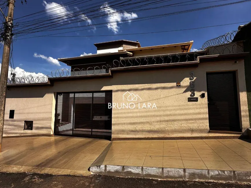 Foto 1 de Casa com 4 quartos à venda, 360m2 em Tereza Cristina, Sao Joaquim De Bicas - MG