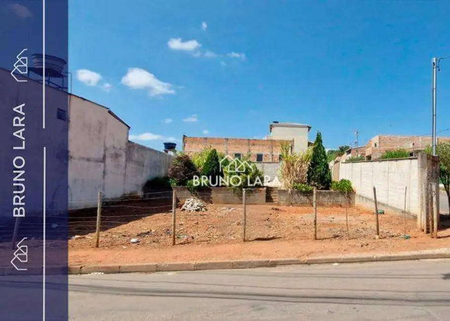 Foto 1 de Terreno / Lote à venda, 360m2 em Igarape - MG