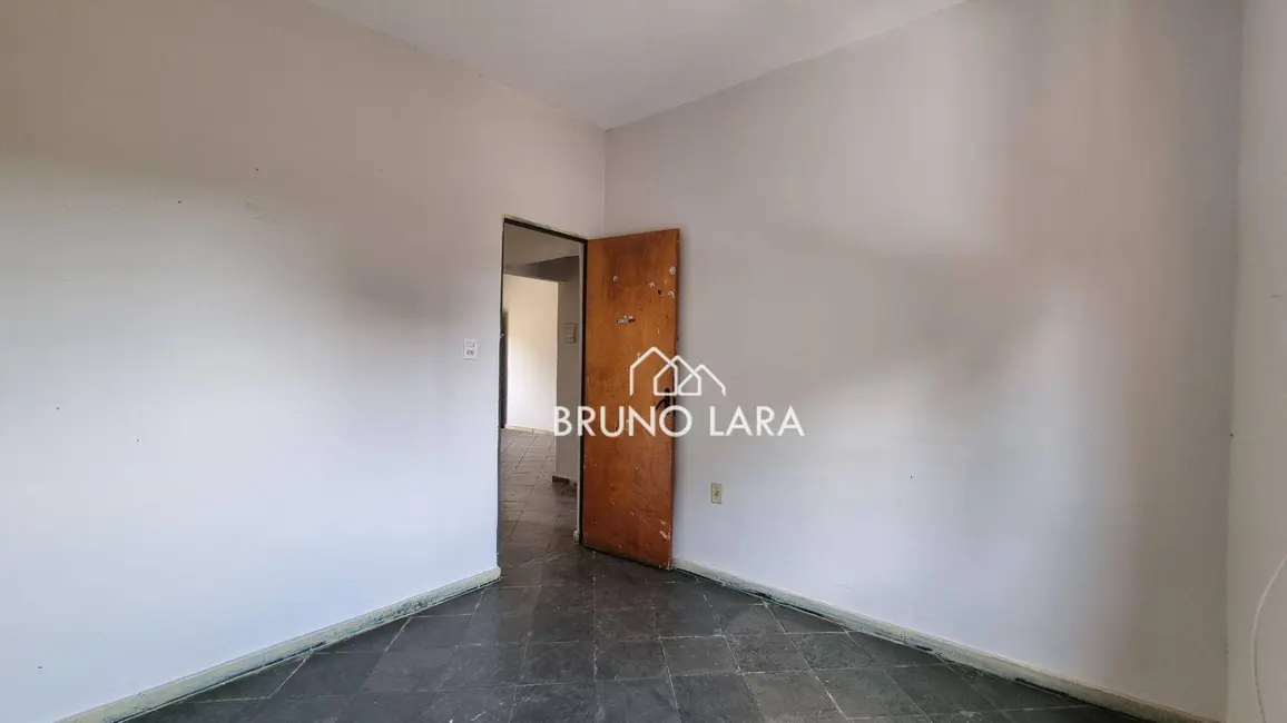 Casa com 2 quartos para alugar, 41m2 em Igarape - MG - imagem 9 Foto 9 de Casa com 2 quartos para alugar, 41m2 em Igarape - MG