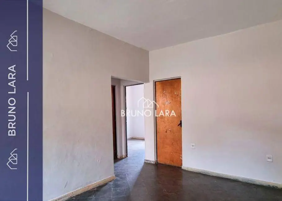 Casa com 2 quartos para alugar, 41m2 em Igarape - MG - imagem 1 Foto 1 de Casa com 2 quartos para alugar, 41m2 em Igarape - MG