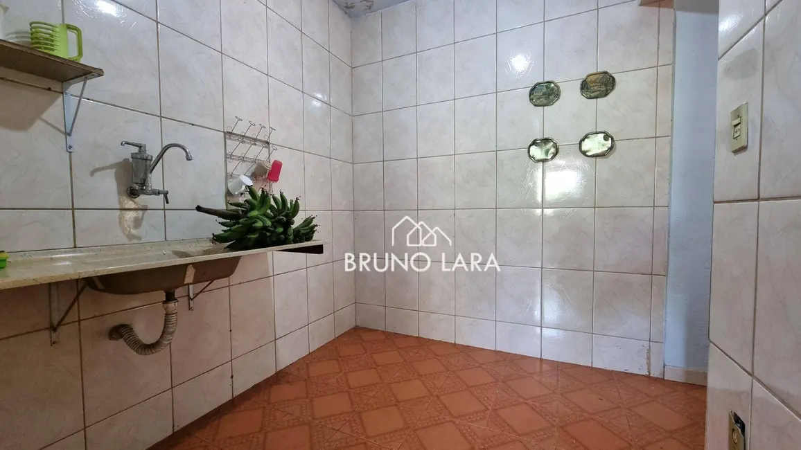 Casa com 4 quartos para alugar, 1080m2 em Igarape - MG - imagem 3 Foto 3 de Casa com 4 quartos para alugar, 1080m2 em Igarape - MG