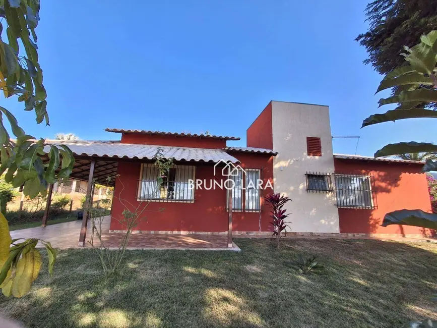 Casa com 3 quartos à venda, 886m2 em Igarape - MG - imagem 1 Foto 1 de Casa com 3 quartos à venda, 886m2 em Igarape - MG