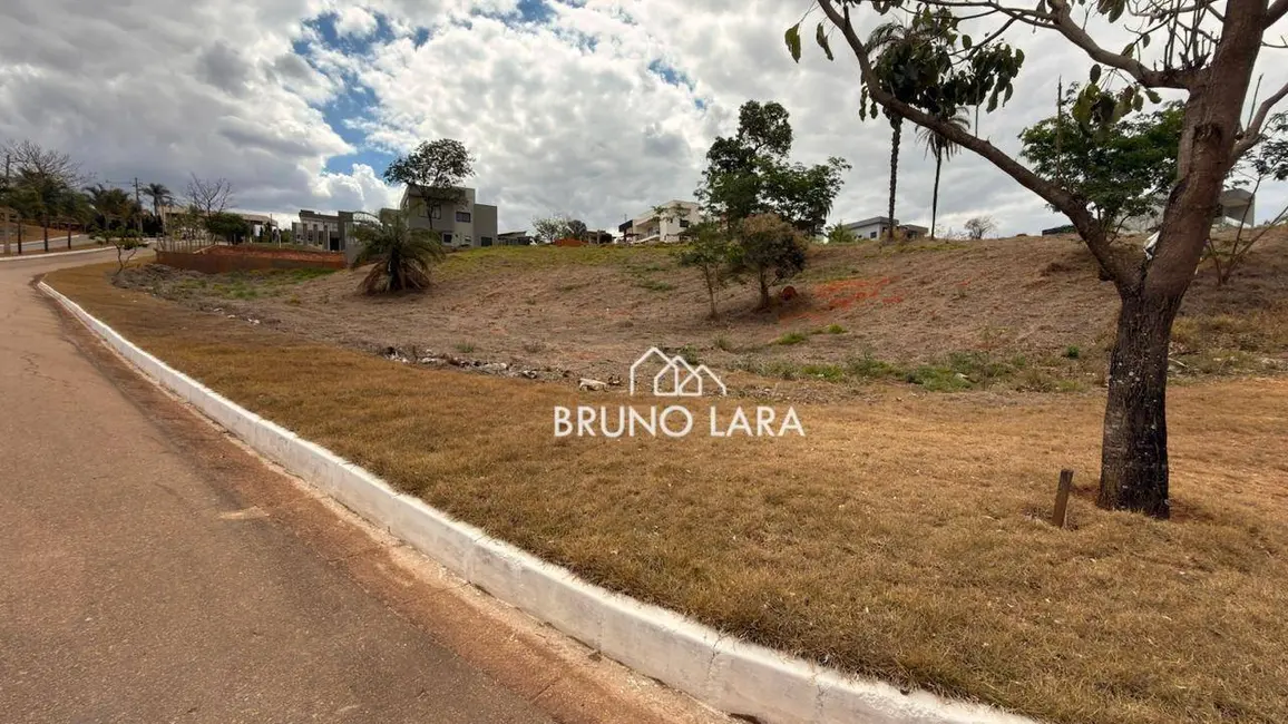 Foto 2 de Terreno / Lote à venda, 1200m2 em Igarape - MG