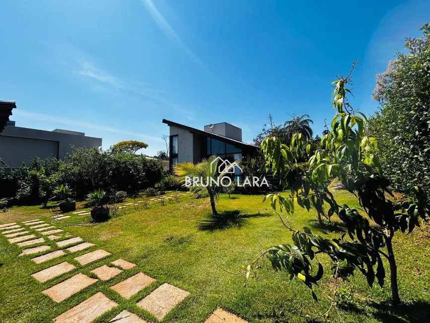 Foto 2 de Casa com 3 quartos à venda, 1000m2 em Igarape - MG