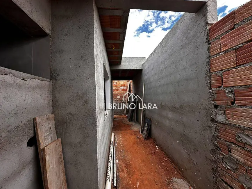 Foto 8 de Casa com 2 quartos à venda, 118m2 em Sao Joaquim De Bicas - MG