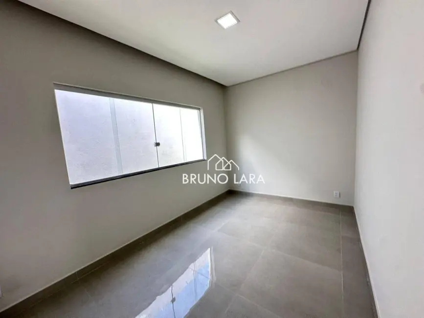 Foto 8 de Casa com 2 quartos à venda, 118m2 em Sao Joaquim De Bicas - MG