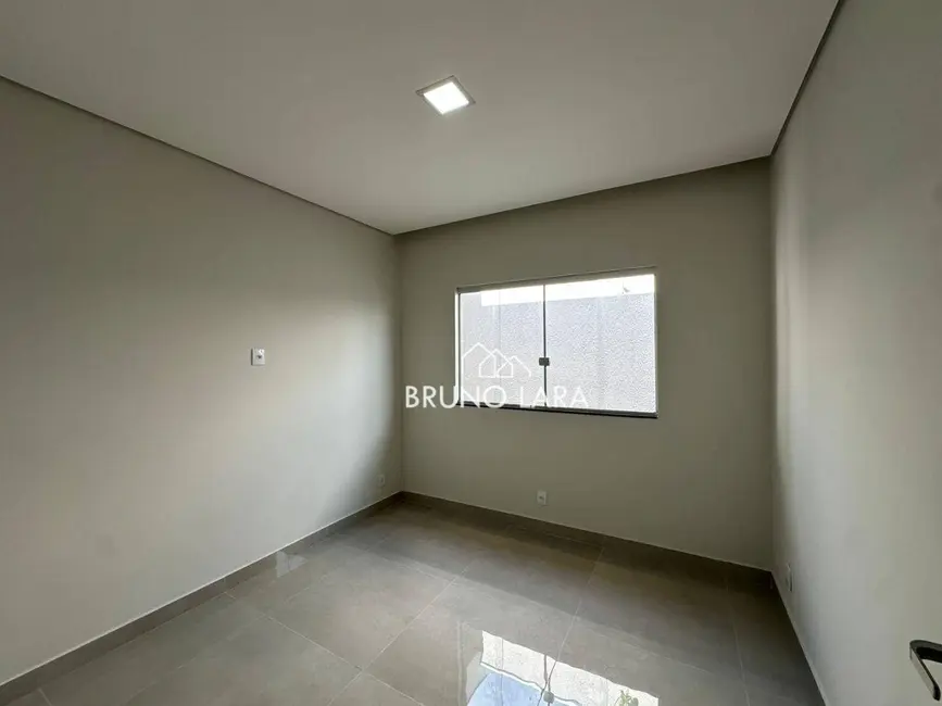 Foto 9 de Casa com 2 quartos à venda, 118m2 em Sao Joaquim De Bicas - MG