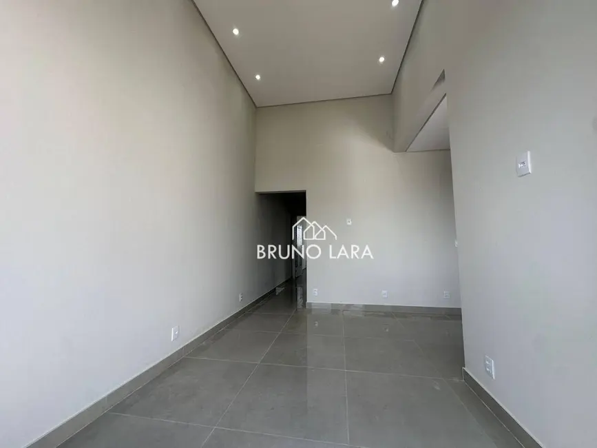 Foto 4 de Casa com 2 quartos à venda, 118m2 em Sao Joaquim De Bicas - MG