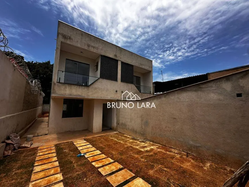 Foto 2 de Casa com 3 quartos à venda, 180m2 em Igarape - MG