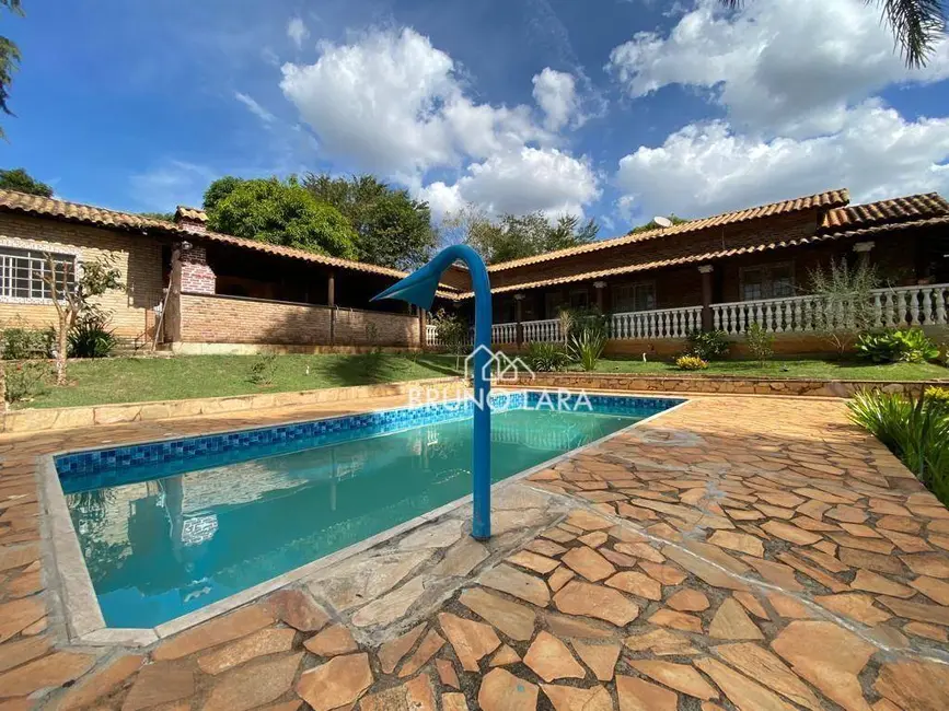 Foto 6 de Sítio / Rancho com 4 quartos para alugar, 1500m2 em Igarape - MG