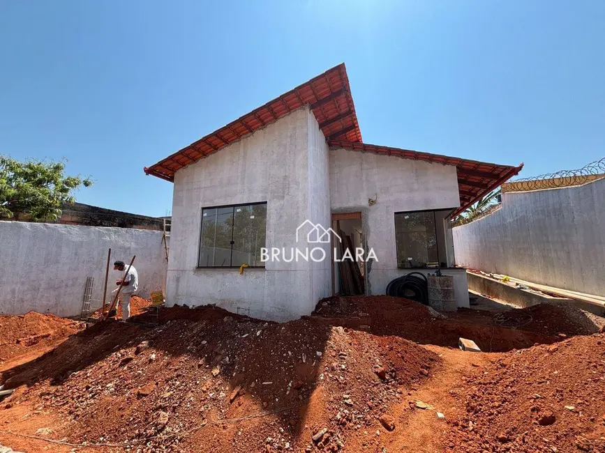 Foto 2 de Casa com 3 quartos à venda, 360m2 em Igarape - MG