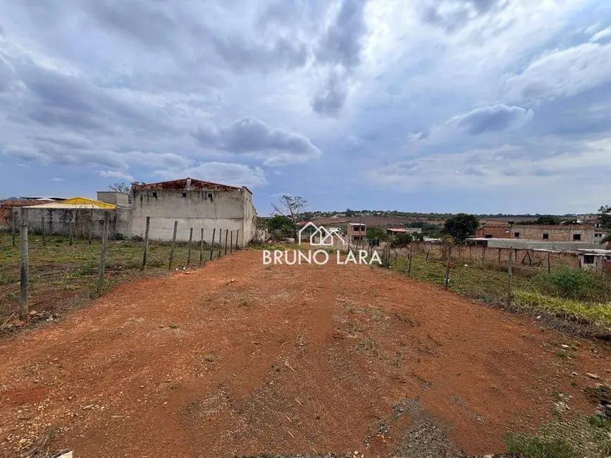 Foto 3 de Terreno / Lote à venda, 360m2 em Igarape - MG