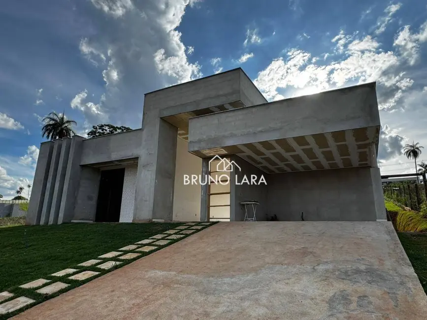 Foto 1 de Casa de Condomínio com 3 quartos à venda, 1000m2 em Igarape - MG