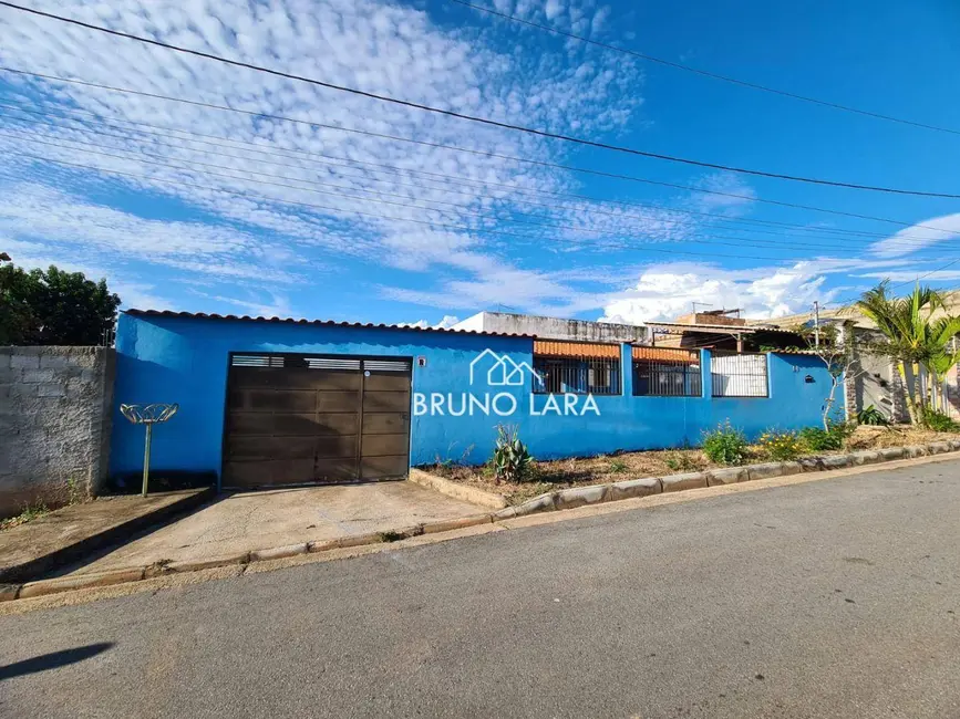 Foto 2 de Casa com 2 quartos à venda, 376m2 em Igarape - MG