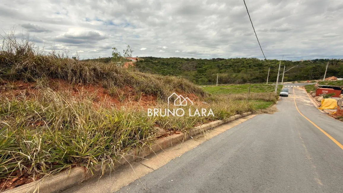 Foto 4 de Terreno / Lote à venda, 360m2 em Betim - MG