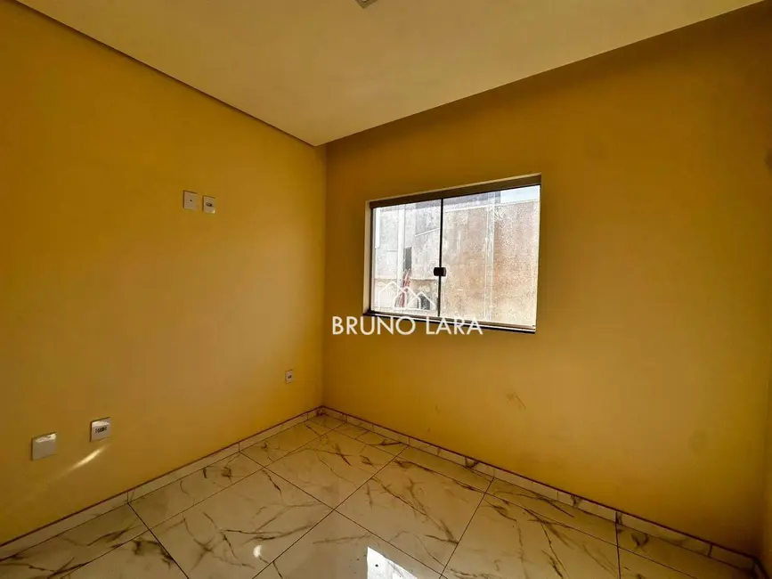 Foto 6 de Casa com 3 quartos à venda, 360m2 em Sao Joaquim De Bicas - MG