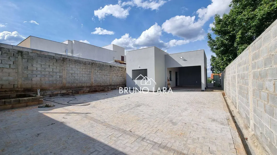 Casa com 2 quartos para alugar, 500m2 em Igarape - MG - imagem 2 Foto 2 de Casa com 2 quartos para alugar, 500m2 em Igarape - MG