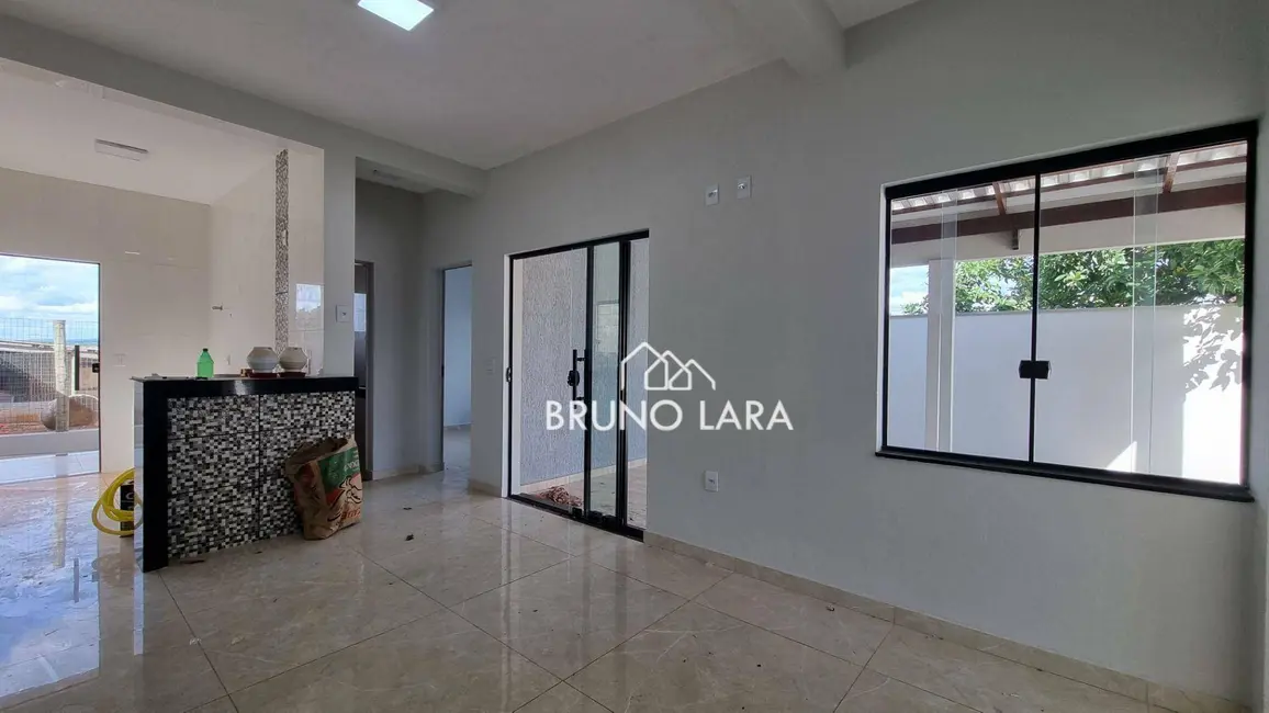 Casa com 2 quartos para alugar, 500m2 em Igarape - MG - imagem 5 Foto 5 de Casa com 2 quartos para alugar, 500m2 em Igarape - MG