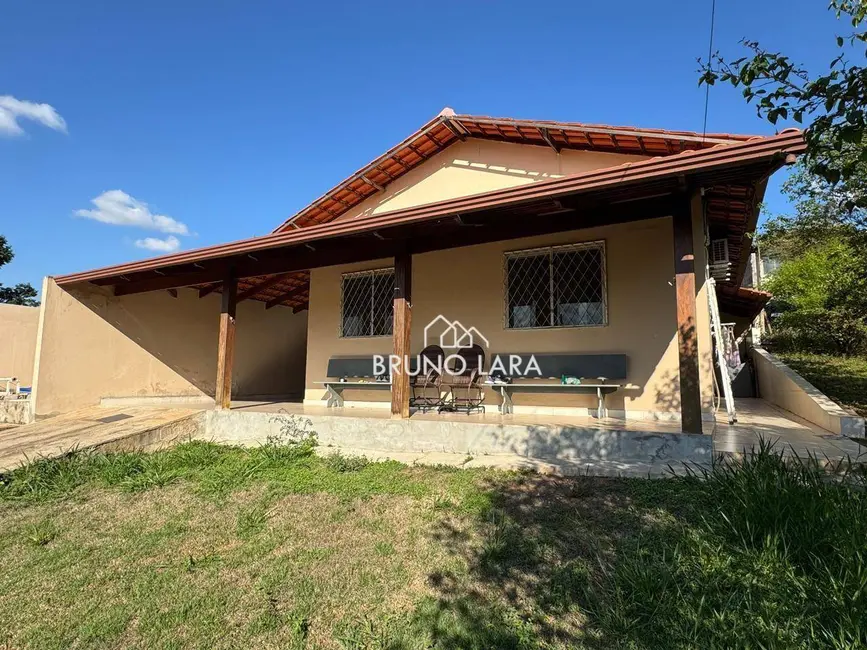 Sítio / Rancho com 5 quartos à venda, 2160m2 em Sao Joaquim De Bicas - MG - imagem 1 Foto 1 de Sítio / Rancho com 5 quartos à venda, 2160m2 em Sao Joaquim De Bicas - MG