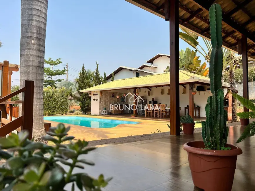 Foto 2 de Casa de Condomínio com 4 quartos à venda, 1150m2 em Igarape - MG