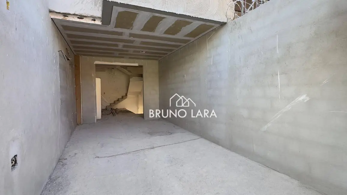 Foto 2 de Casa com 3 quartos à venda, 120m2 em Espírito Santo, Betim - MG