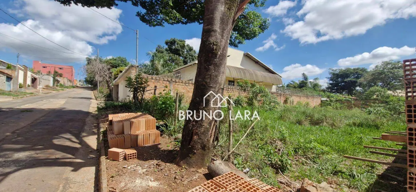 Foto 2 de Terreno / Lote à venda, 360m2 em Igarape - MG