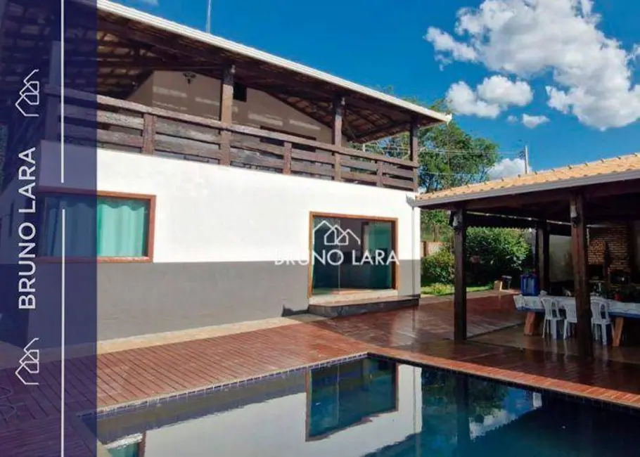 Foto 1 de Sítio / Rancho com 4 quartos à venda, 2800m2 em Igarape - MG