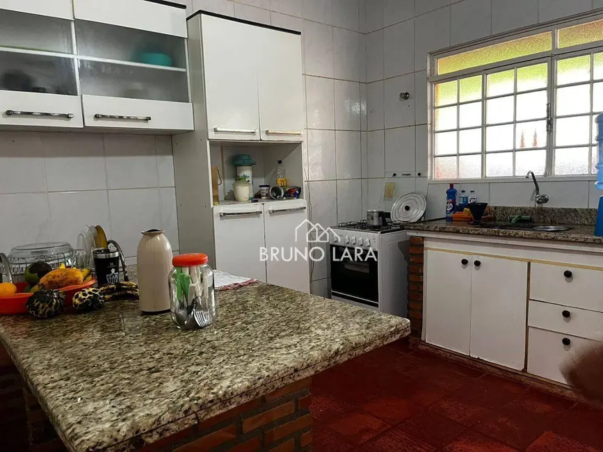 Sítio / Rancho com 4 quartos à venda, 4000m2 em Igarape - MG - imagem 7 Foto 7 de Sítio / Rancho com 4 quartos à venda, 4000m2 em Igarape - MG