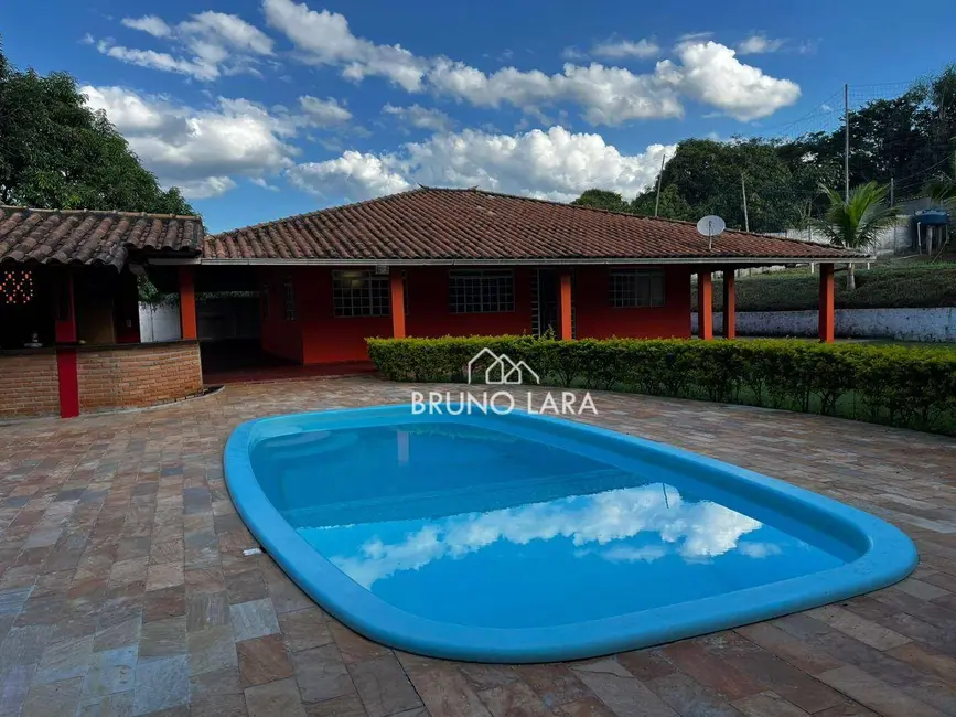 Sítio / Rancho com 4 quartos à venda, 4000m2 em Igarape - MG - imagem 2 Foto 2 de Sítio / Rancho com 4 quartos à venda, 4000m2 em Igarape - MG