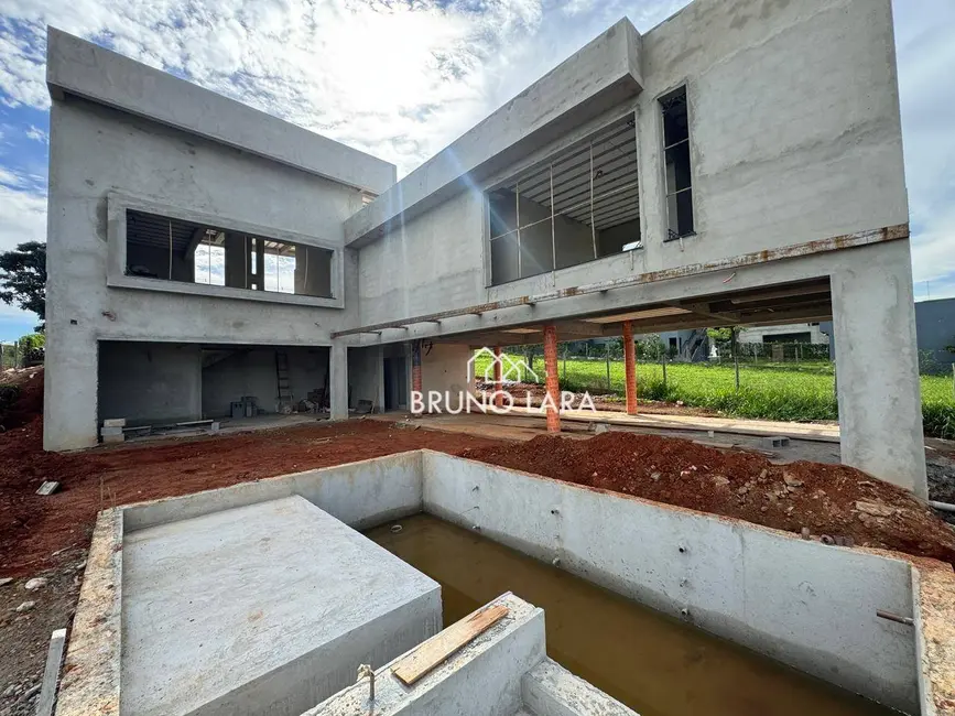 Foto 2 de Casa de Condomínio com 4 quartos à venda, 1000m2 em Igarape - MG