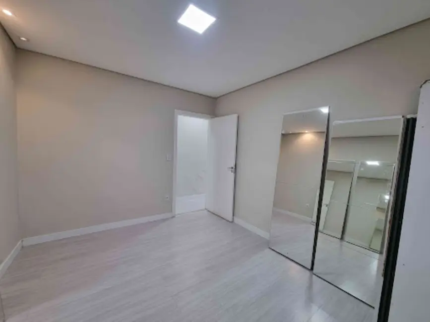 Foto 8 de Casa com 3 quartos para alugar, 180m2 em Igarape - MG