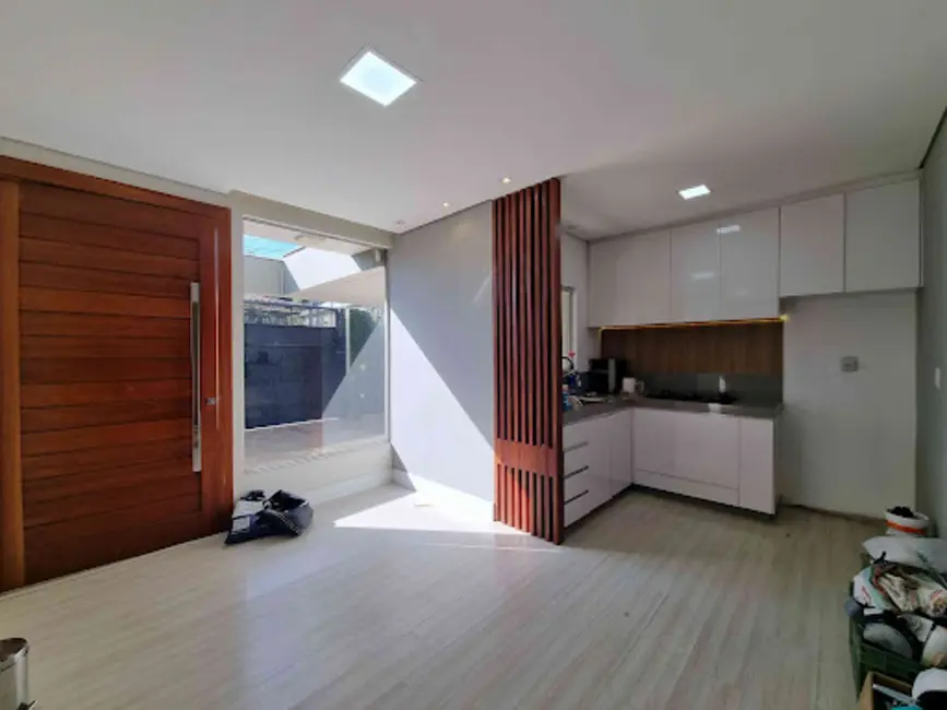 Foto 4 de Casa com 3 quartos para alugar, 180m2 em Igarape - MG