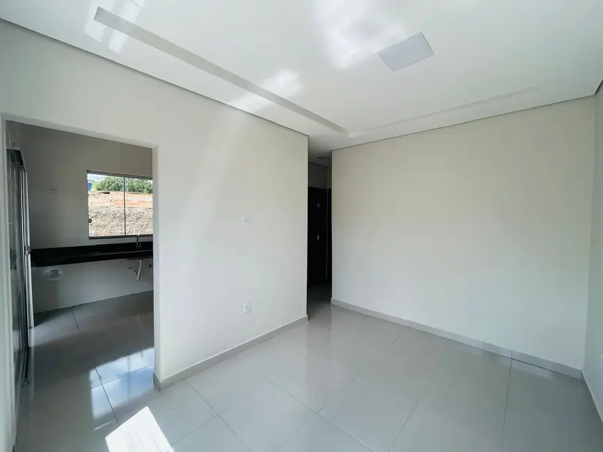 Casa com 2 quartos à venda, 120m2 em Sao Joaquim De Bicas - MG - imagem 3 Foto 3 de Casa com 2 quartos à venda, 120m2 em Sao Joaquim De Bicas - MG