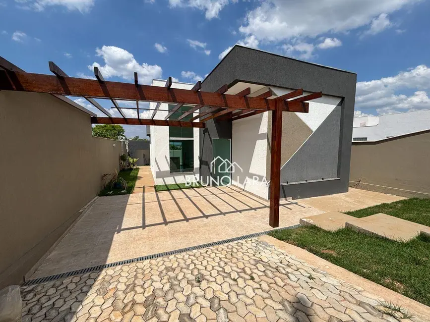 Foto 1 de Casa com 3 quartos à venda, 360m2 em Igarape - MG