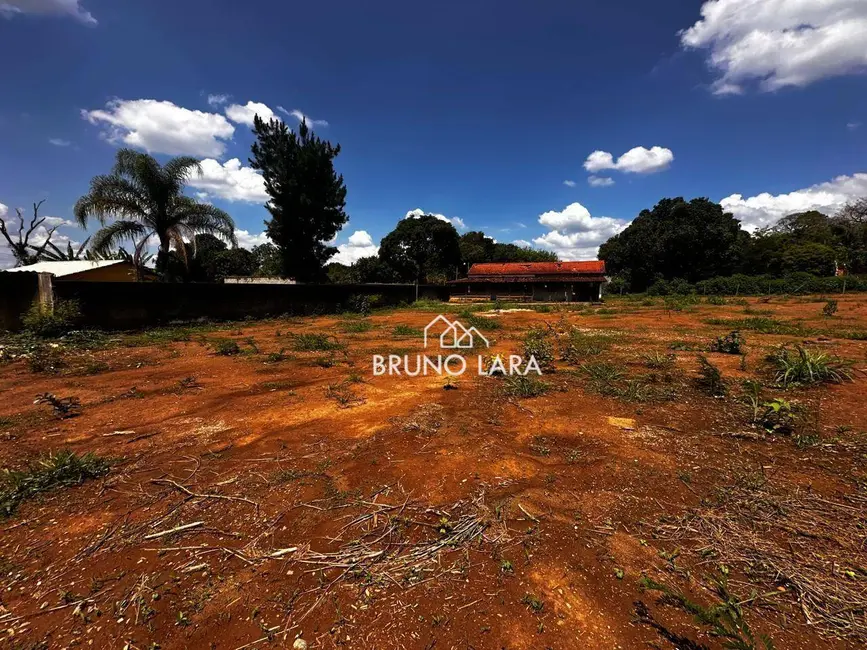 Foto 2 de Terreno / Lote à venda, 300m2 em Sao Joaquim De Bicas - MG