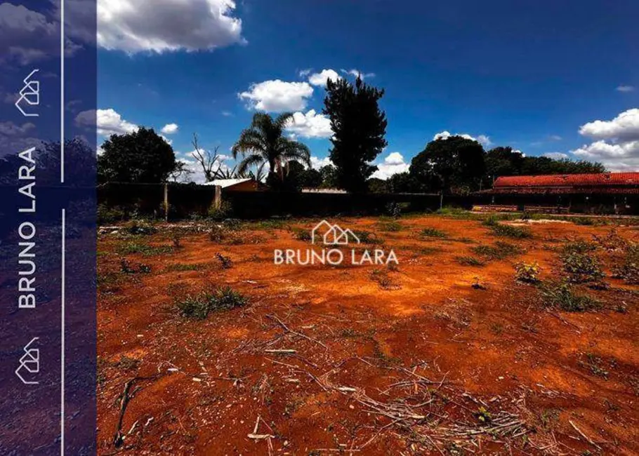 Foto 1 de Terreno / Lote à venda, 300m2 em Sao Joaquim De Bicas - MG
